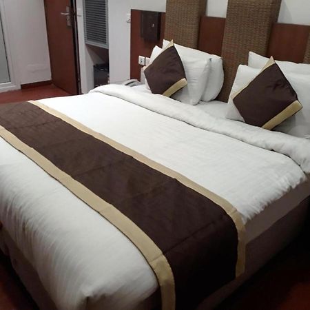 Hotel Shanti House New Delhi Karnail Singh Stadium Gate No 1 المظهر الخارجي الصورة